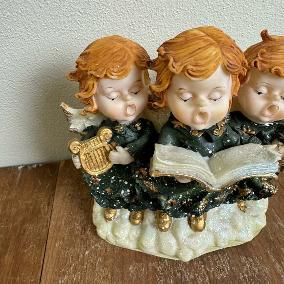 Vintage Resin Angel Trio Christmas Holiday Decor Music Box velvet bottom - Picture 2 of 6